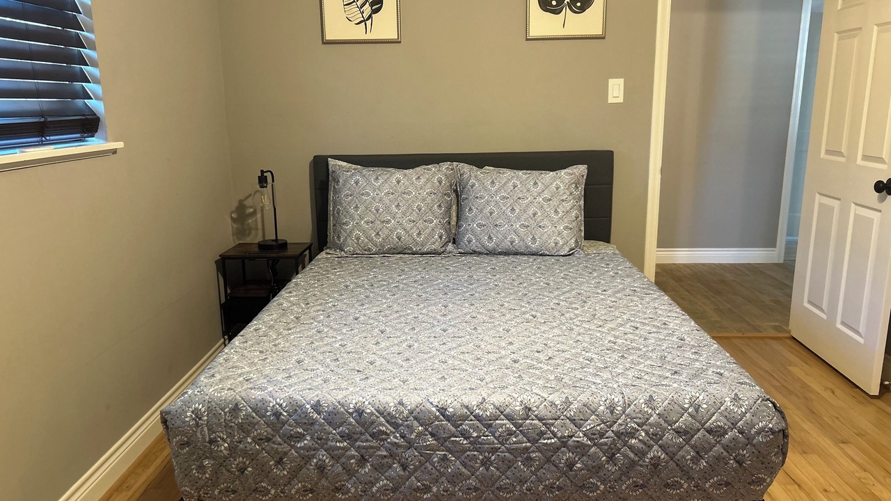 Photo of Bedroom in Westbury