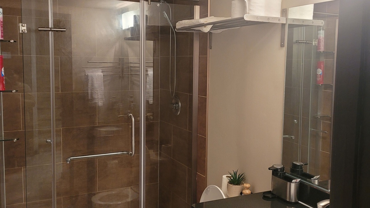 Photo of Bathroom in Fort Gary