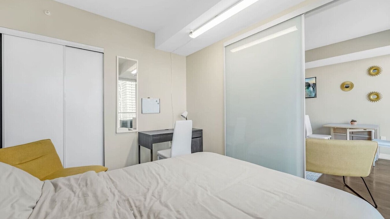Photo of Bedroom in Garden District