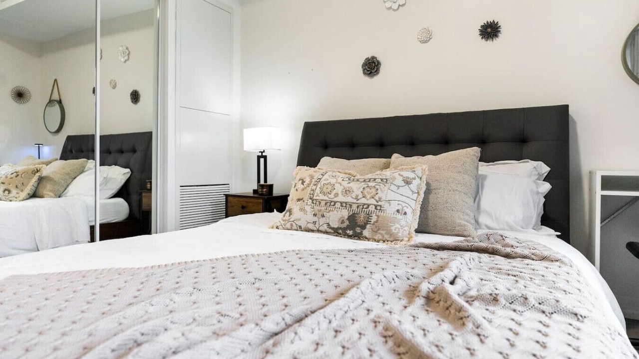 Photo of Bedroom in Garden District