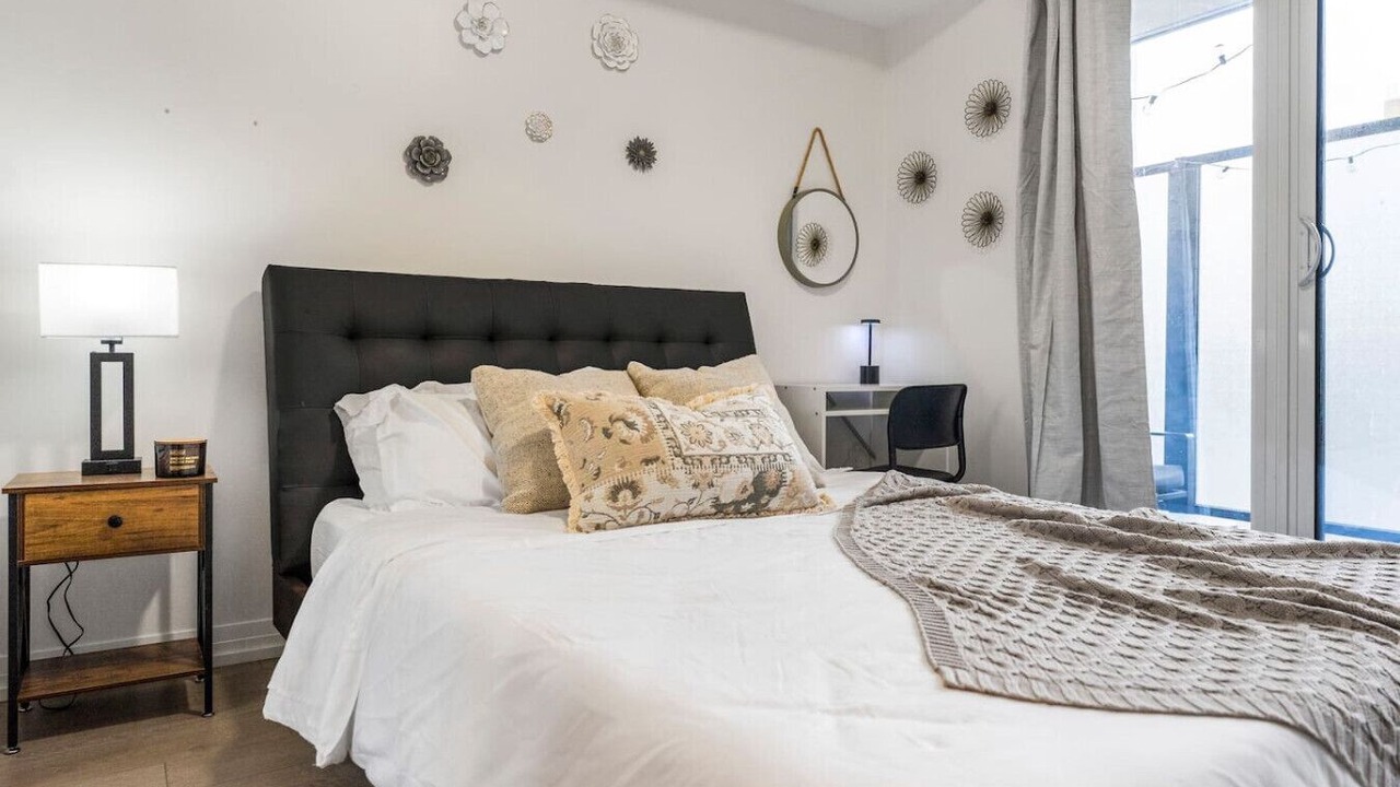 Photo of Bedroom in Garden District