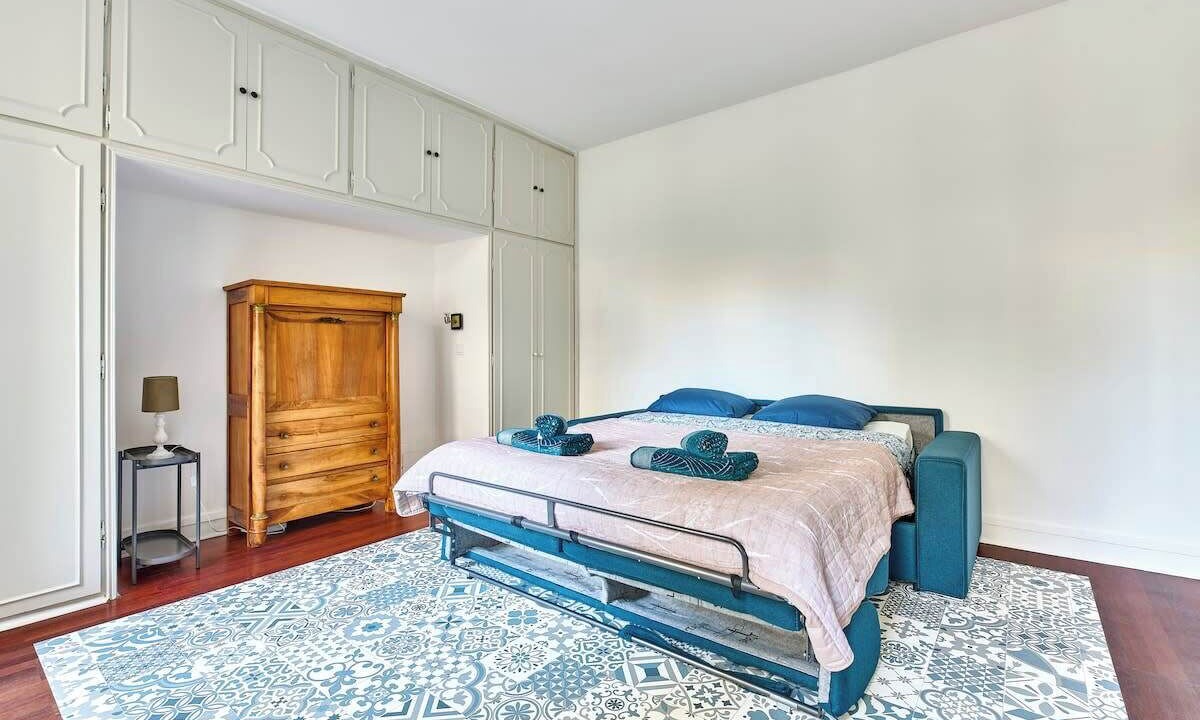 Photo of Bedroom in Saint-Lambert