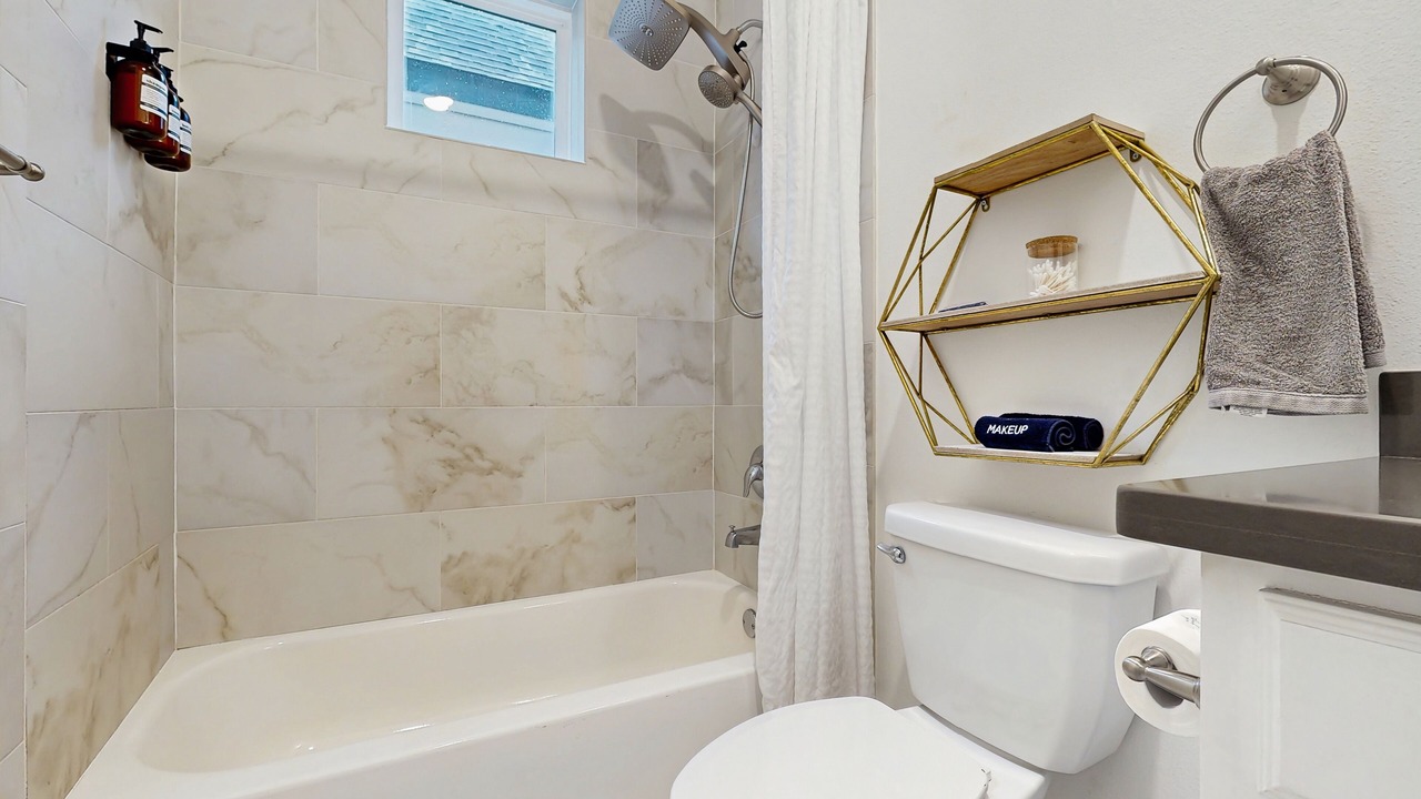 Photo of Bathroom in Northside