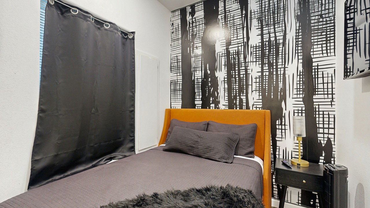 Photo of Bedroom in Northside
