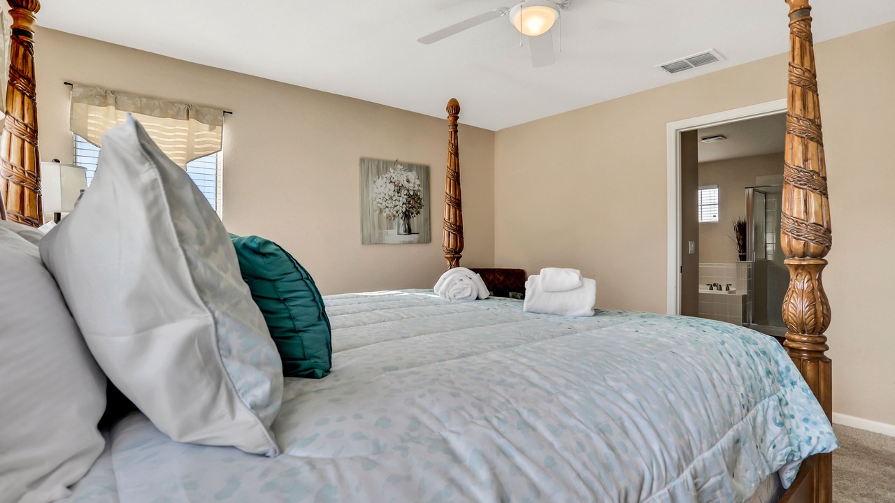 Photo of Bedroom in Trafalgar Village
