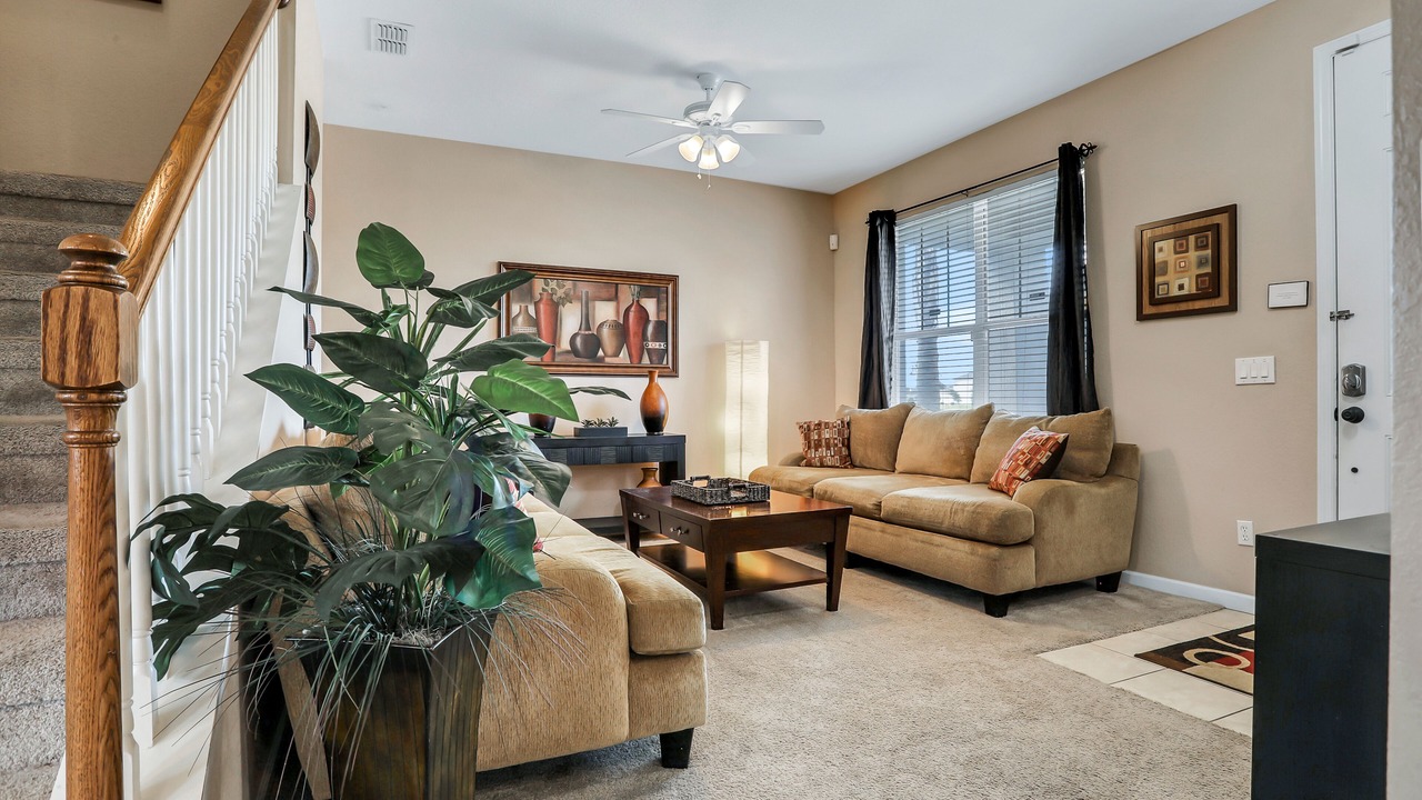 Photo of Livingroom in Trafalgar Village