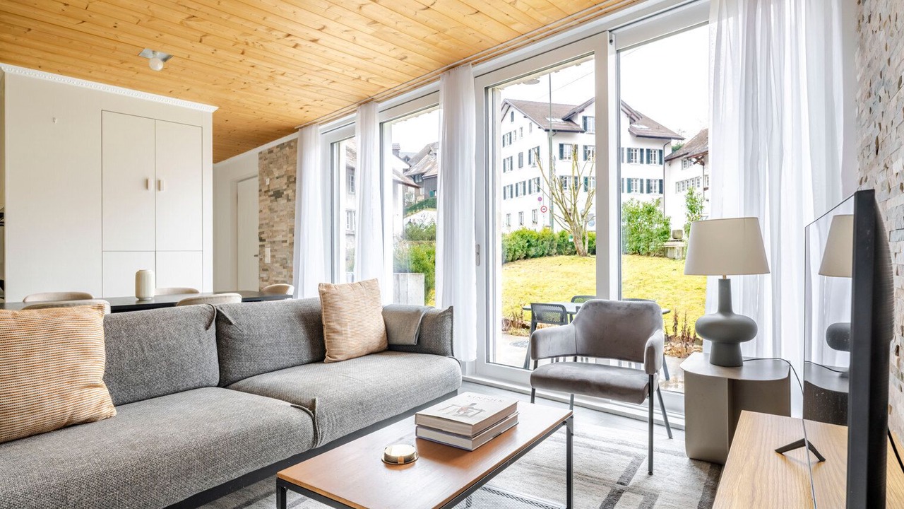 Photo of Livingroom in Opfikon