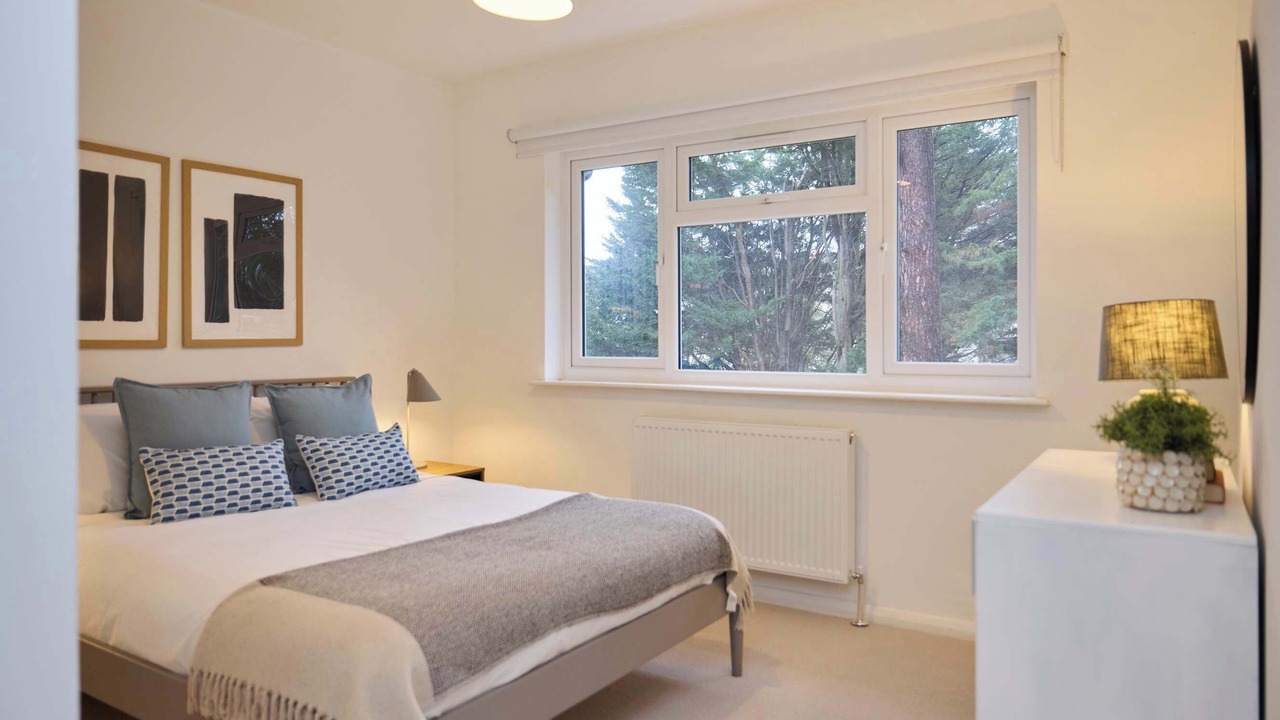 Photo of Bedroom in Coombe Hill