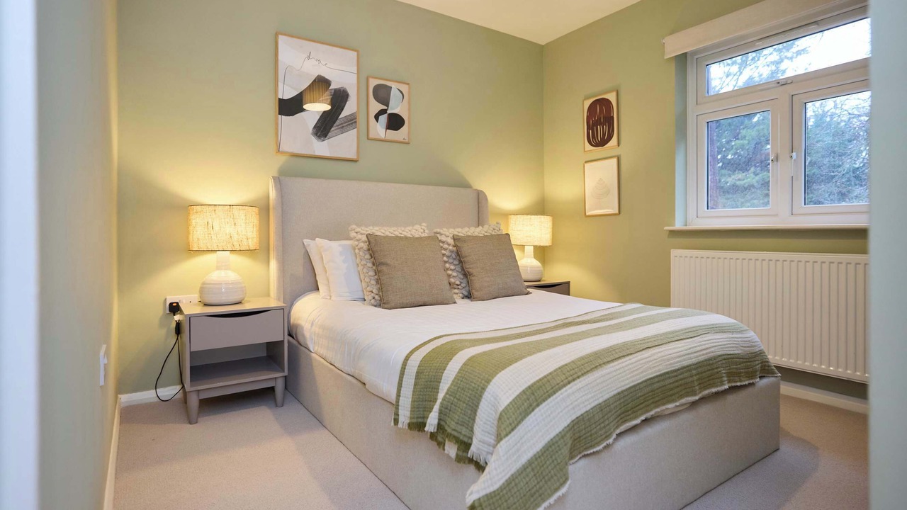 Photo of Bedroom in Coombe Hill