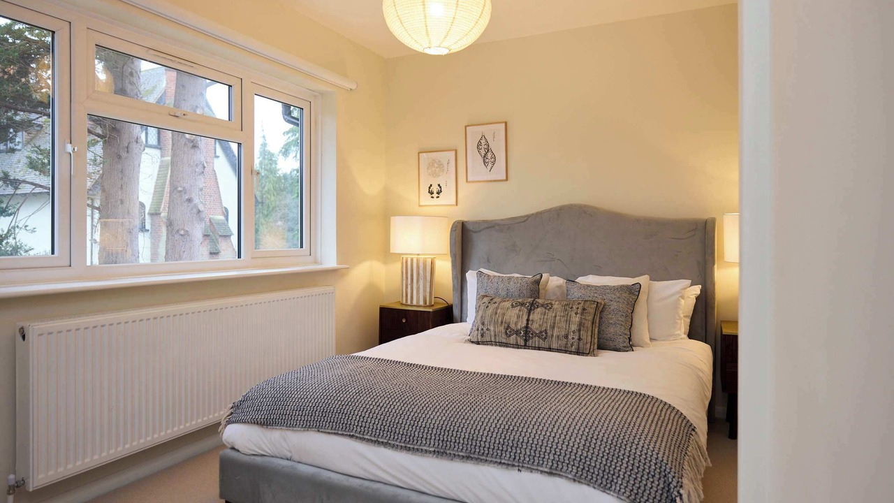 Photo of Bedroom in Coombe Hill