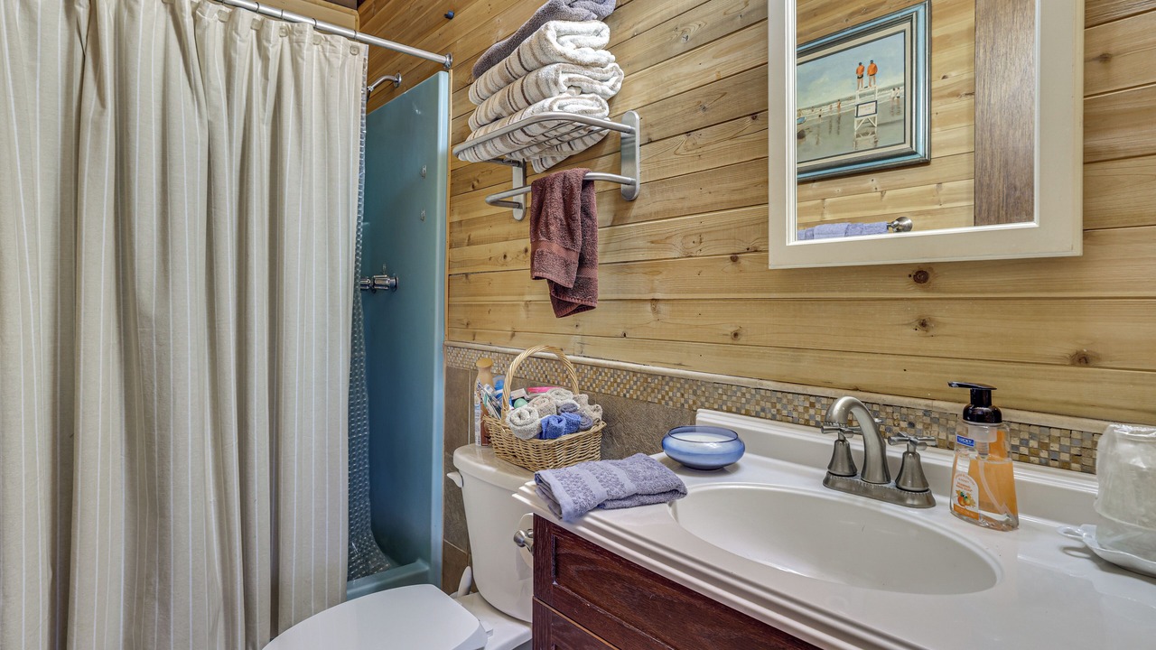 Photo of Bathroom in Lake Ariel
