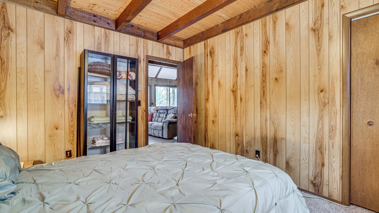 Photo of Bedroom in Lake Ariel
