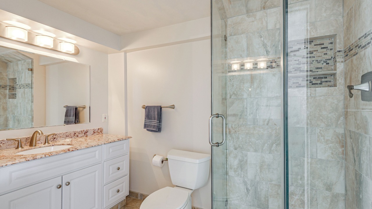 Photo of Bathroom in Alexandria