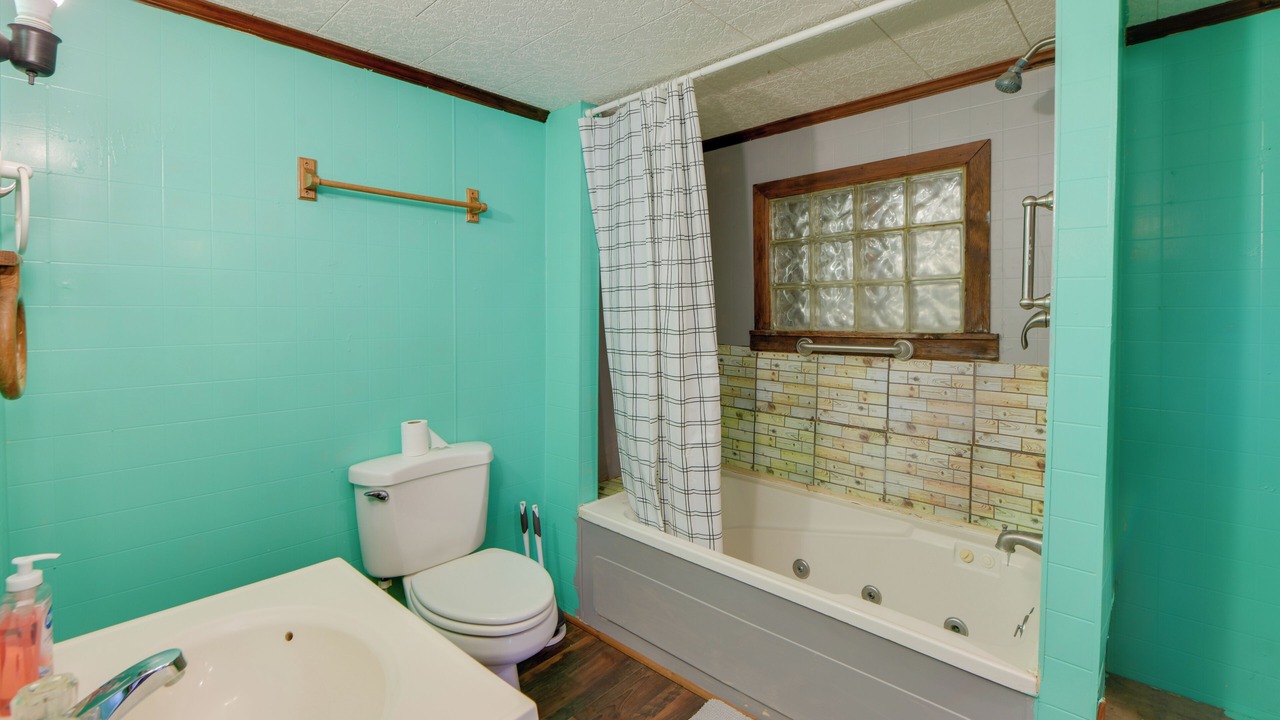 Photo of Bathroom in Fort Gaines