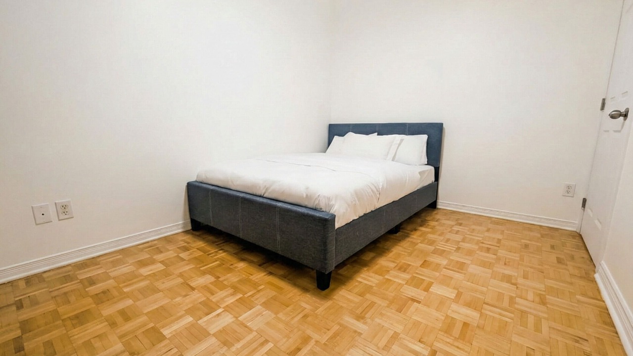 Photo of Bedroom in Laval