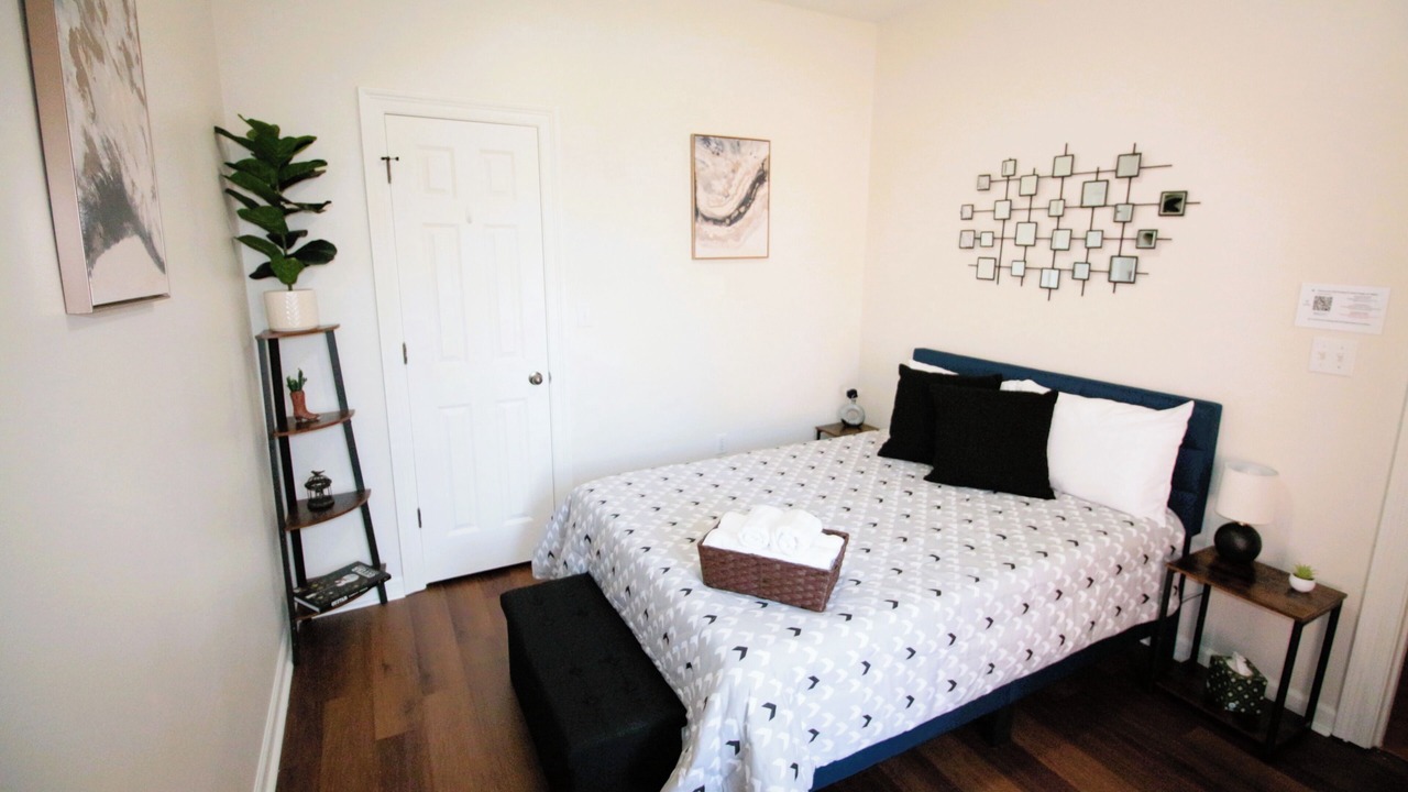 Photo of Bedroom in Highlands - Perkins