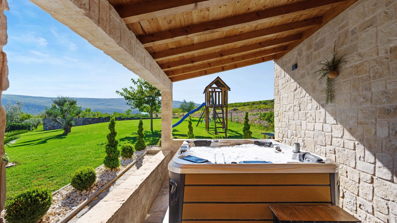 Photo of Outdoor in Ruzic