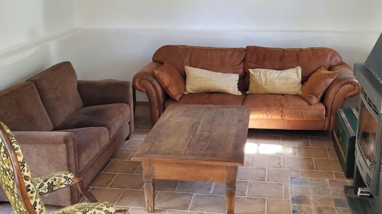 Photo of Livingroom in Villeneuve d'Aveyron