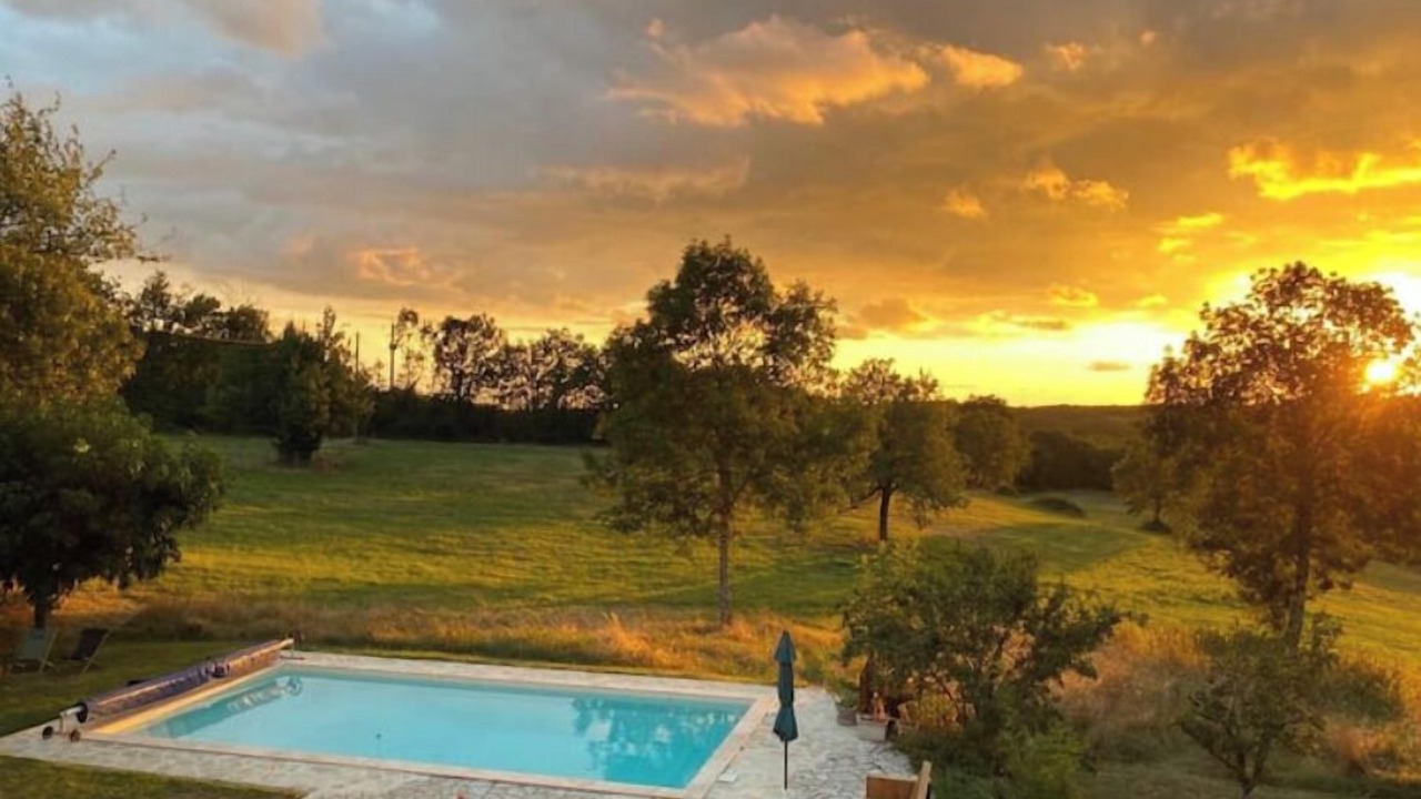 Photo of Outdoor in Villeneuve d'Aveyron