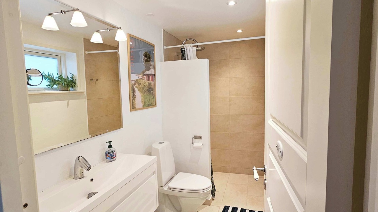Photo of Bathroom in Lohals