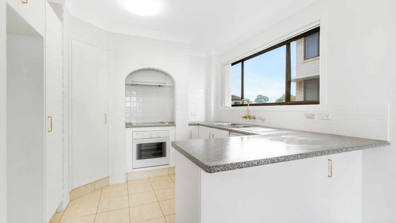 Photo of Kitchen in Biggera Waters