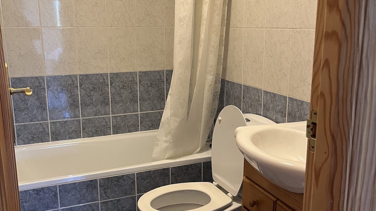 Photo of Bathroom in Vegas de Matute