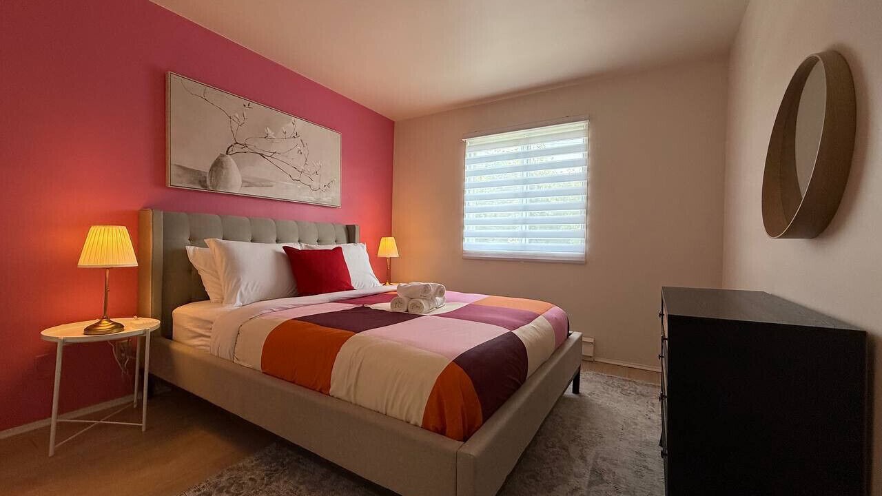 Photo of Bedroom in Pierrefonds-Roxboro