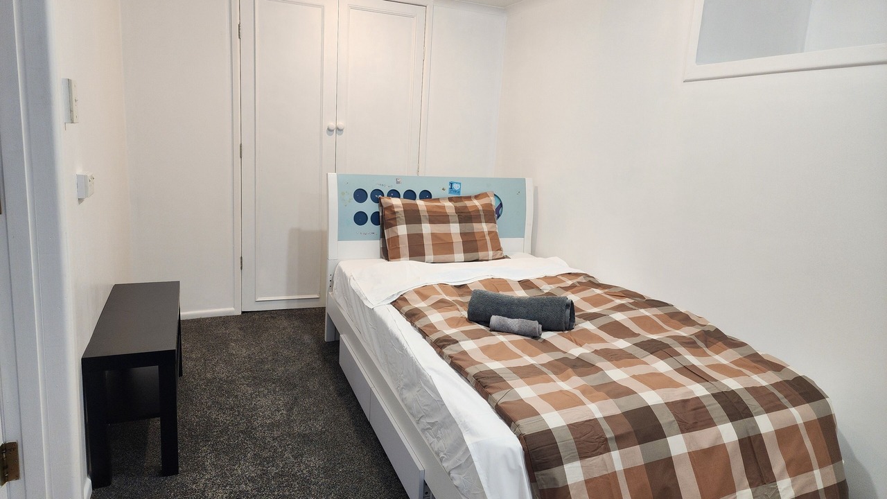 Photo of Bedroom in Birkenhead