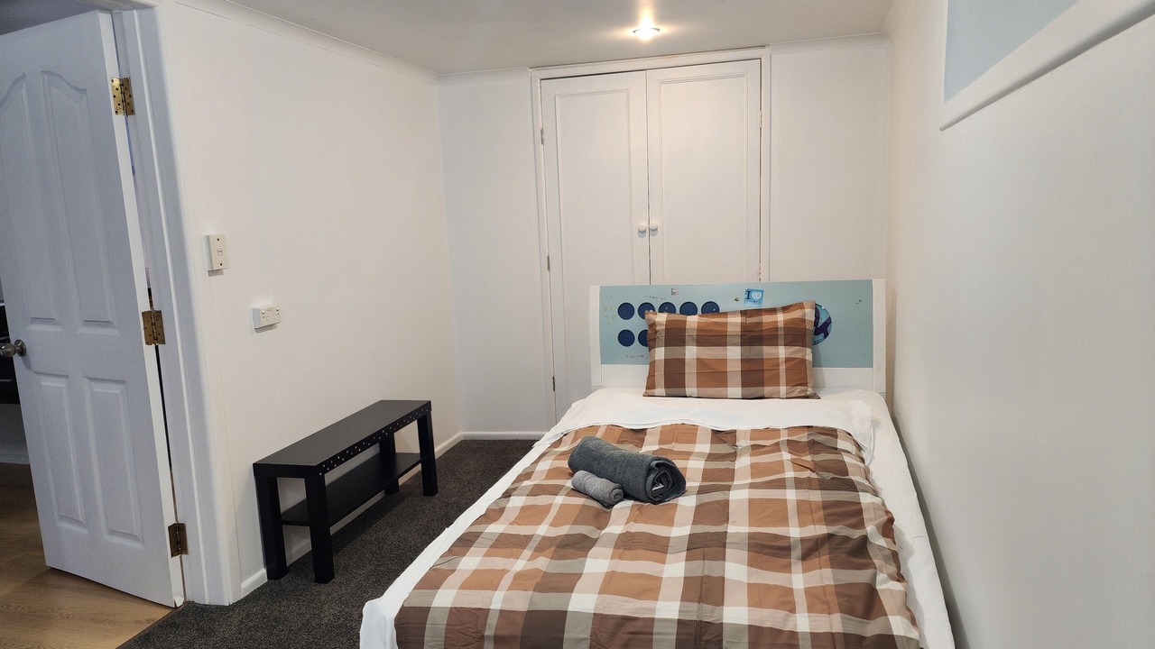 Photo of Bedroom in Birkenhead