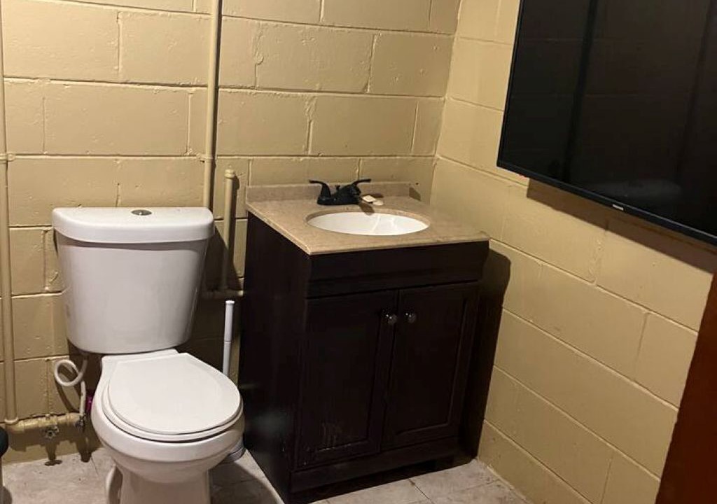 Photo of Bathroom in Oak Park