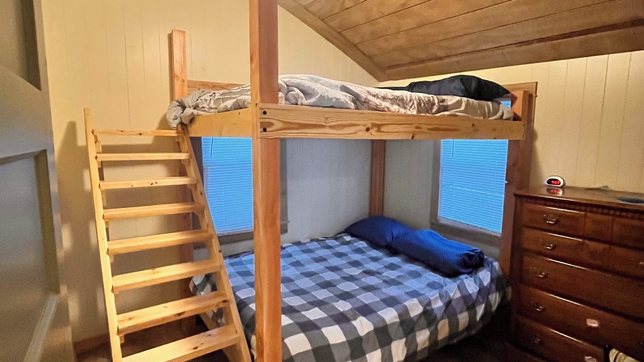 Photo of Bedroom in Durhamville