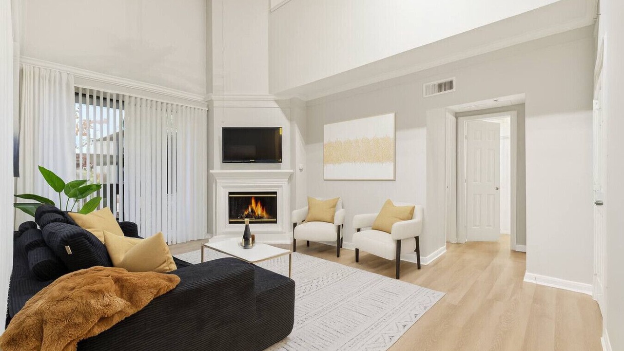 Photo of Livingroom in Far North Dallas