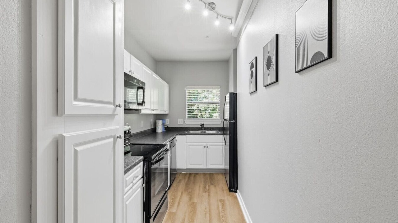 Photo of Kitchen in Far North Dallas