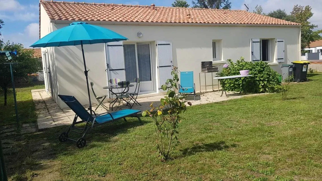 Photo of Outdoor in Saint-Hilaire-de-Chaleons