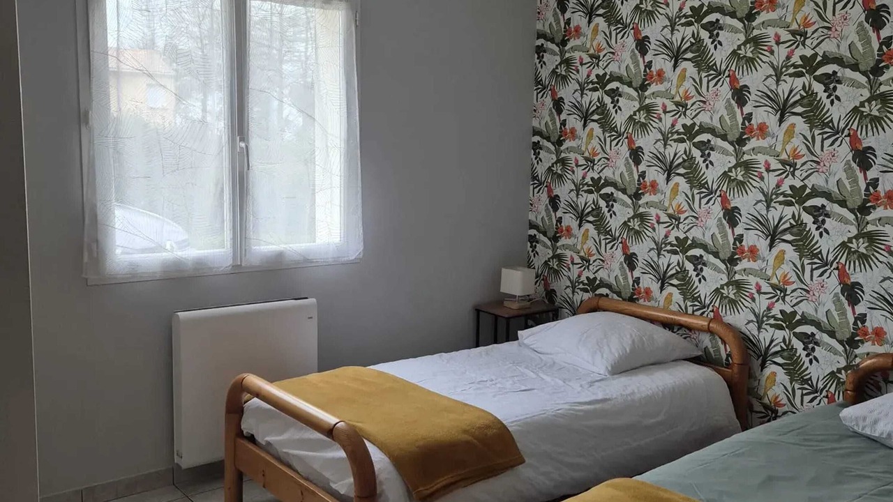 Photo of Bedroom in Saint-Hilaire-de-Chaleons
