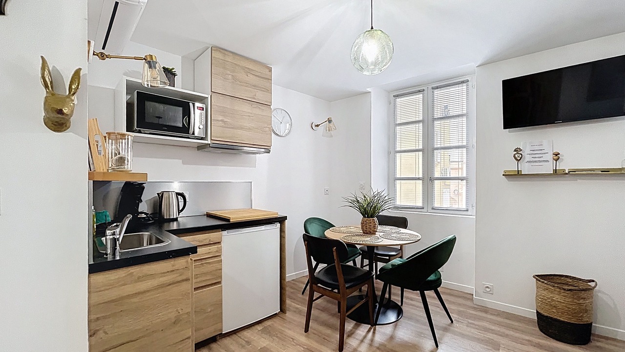 Photo of Kitchen in Tournon-sur-Rhone