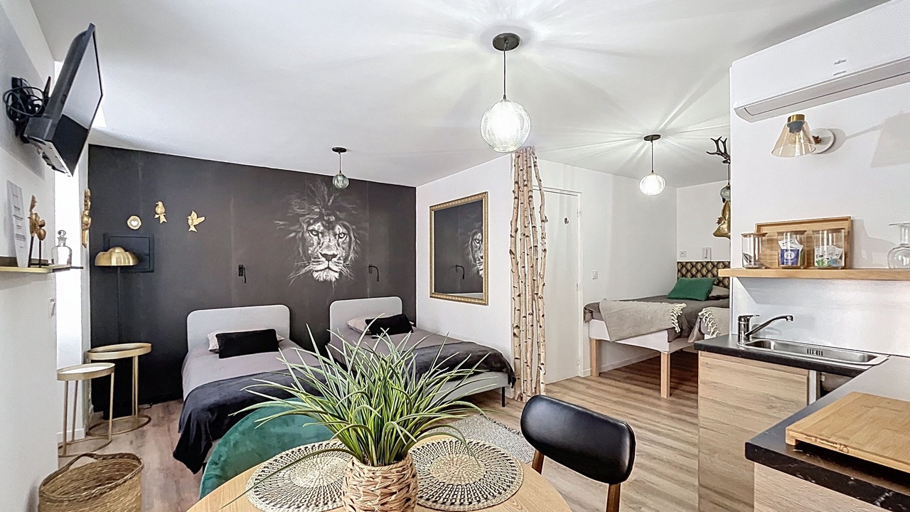 Photo of Bedroom in Tournon-sur-Rhone