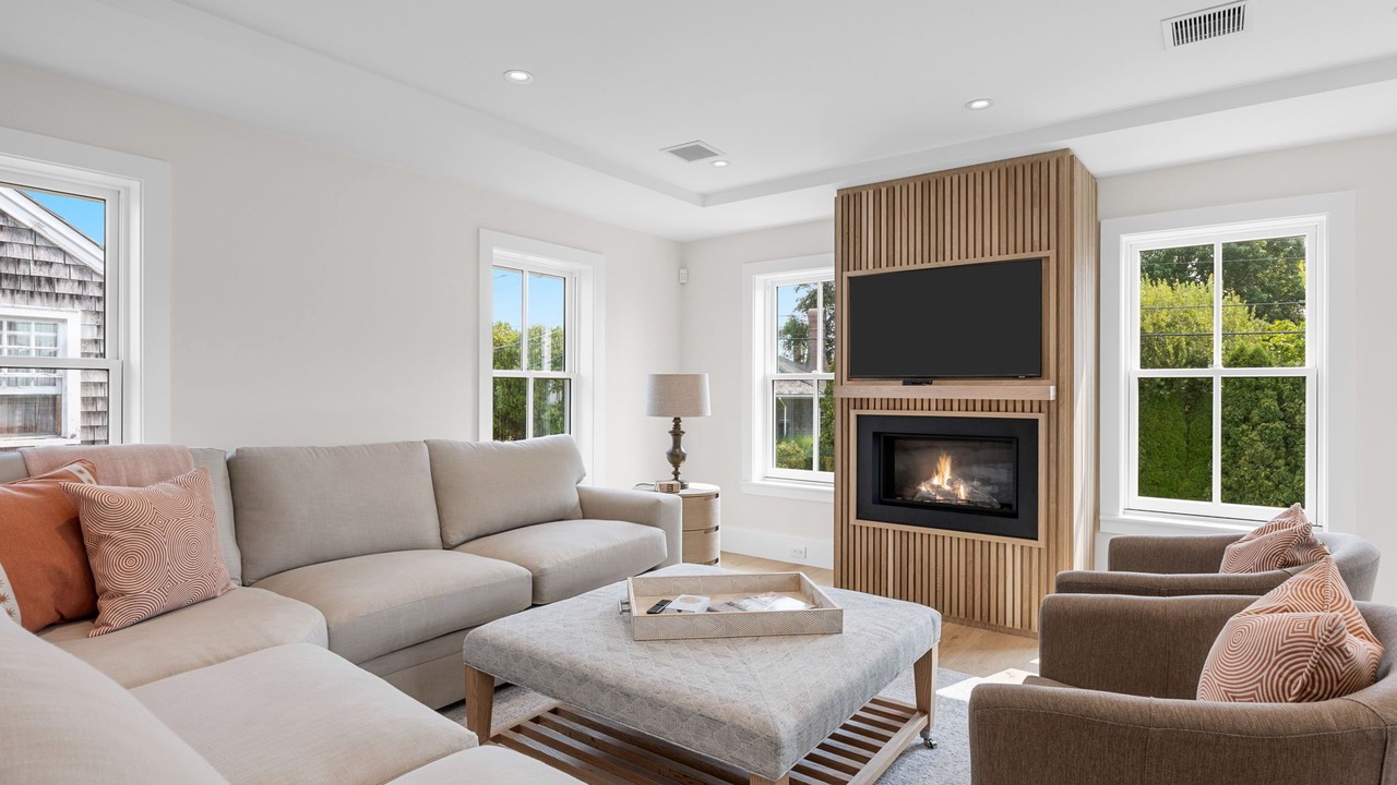 Photo of Livingroom in Chatham