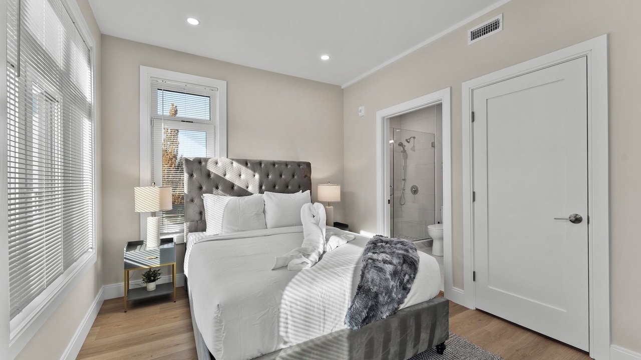 Photo of Bedroom in Prospect Hill