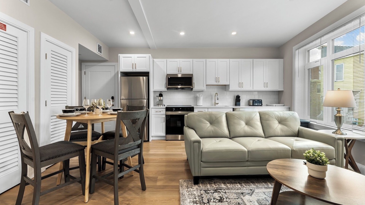 Photo of Livingroom in Prospect Hill