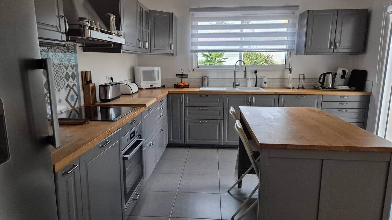 Photo of Kitchen in Angles