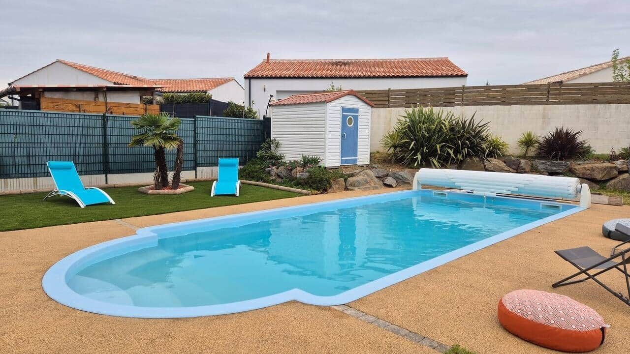 Photo of Outdoor in Angles