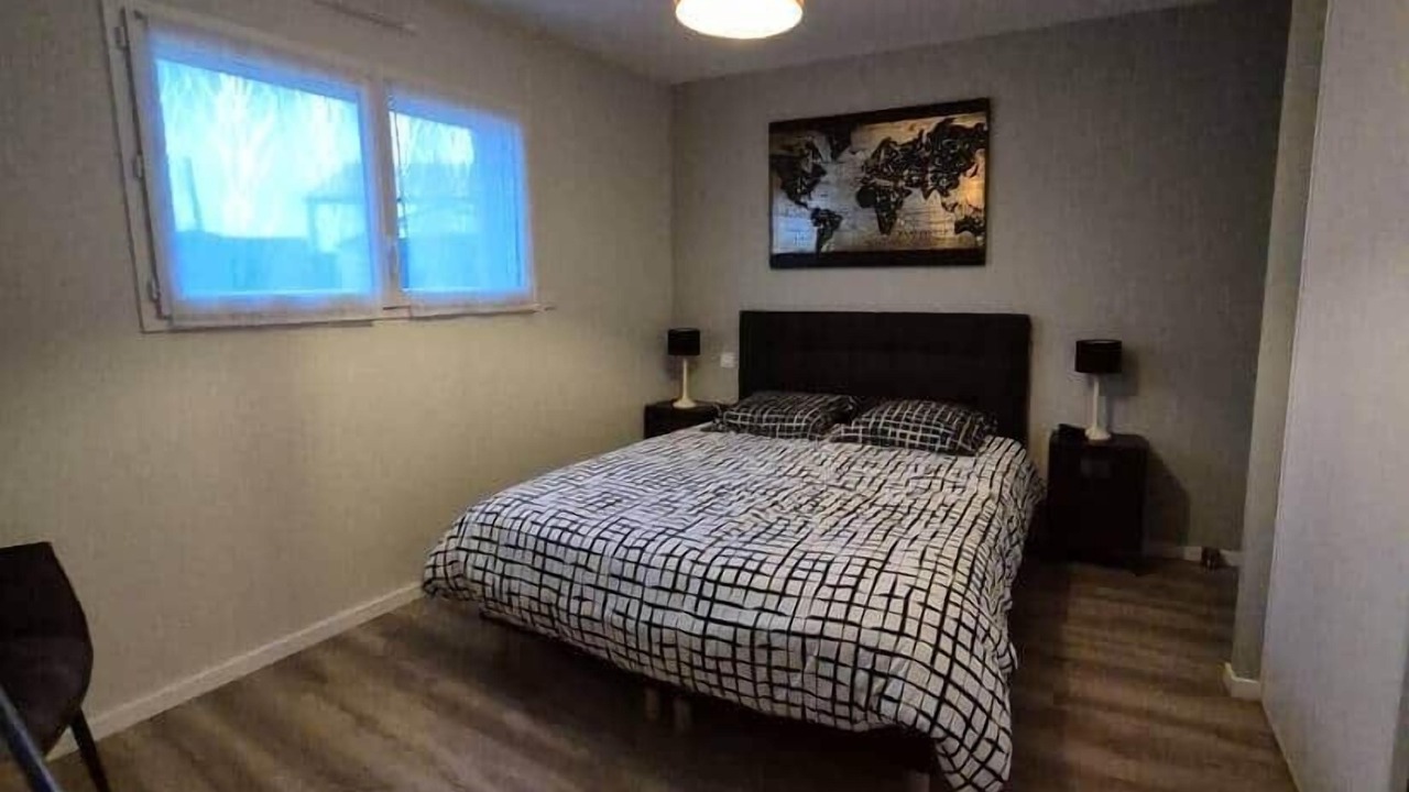 Photo of Bedroom in Angles