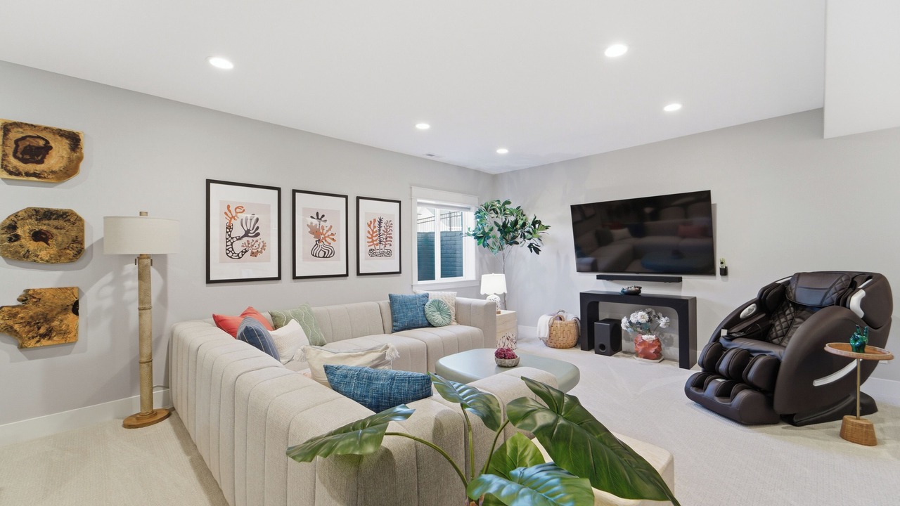 Photo of Livingroom in Waukee