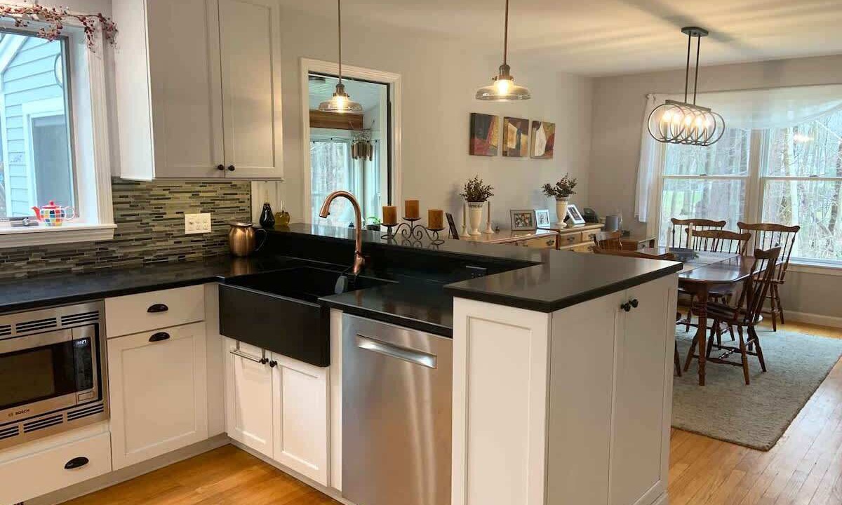 Photo of Kitchen in Kittery Point