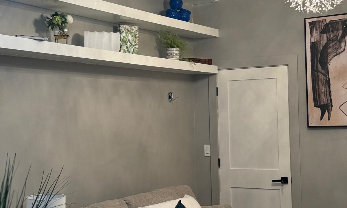 Photo of Others in Baldwin