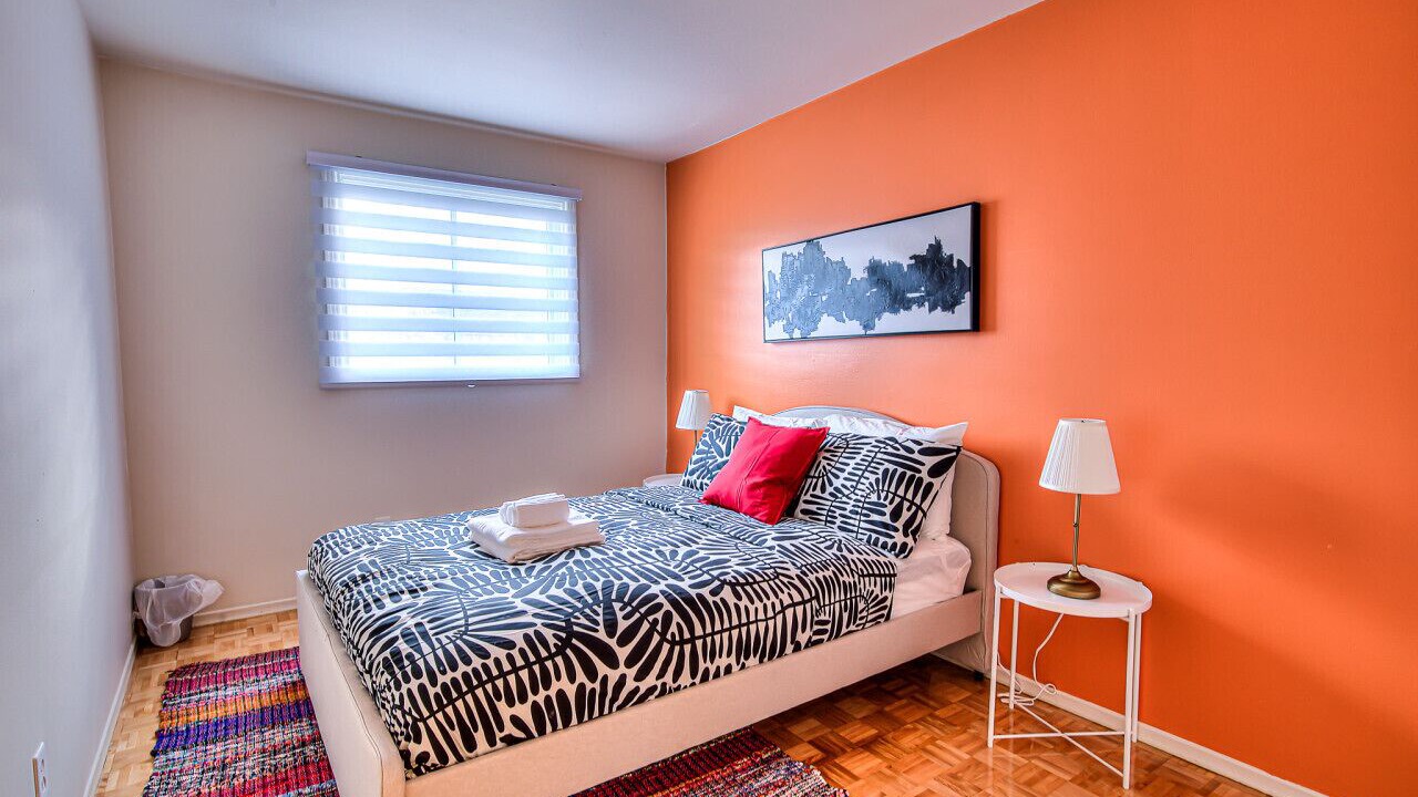 Photo of Bedroom in Pierrefonds-Roxboro