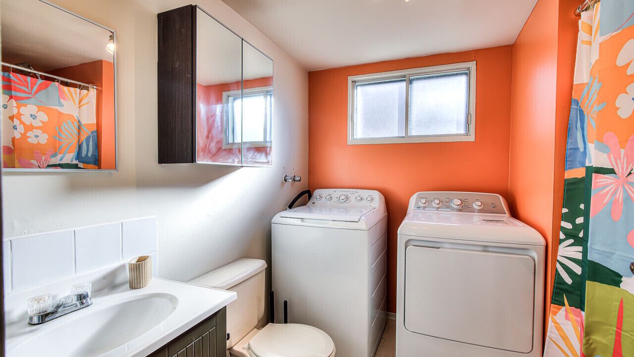 Photo of Bathroom in Pierrefonds-Roxboro