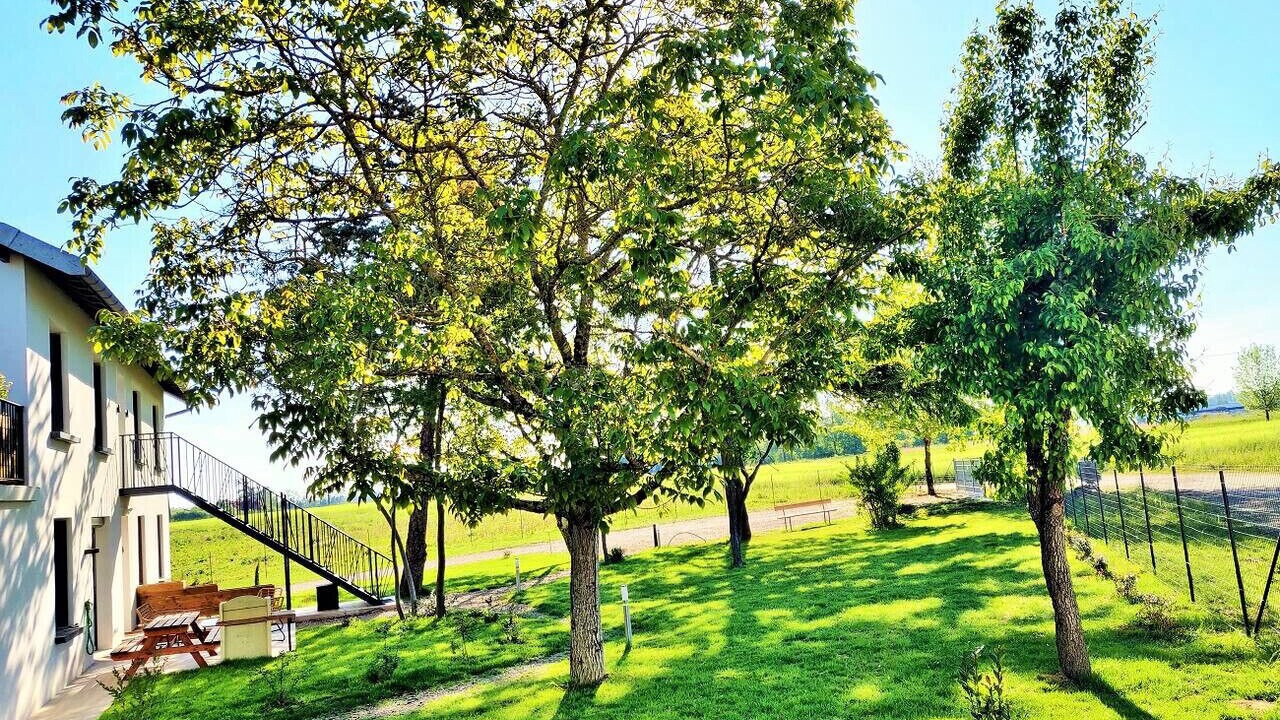 Photo of Outdoor in Brens