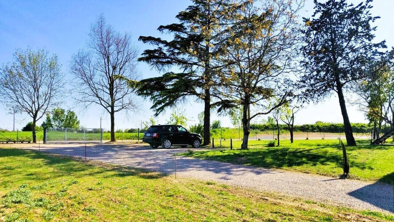 Photo of Outdoor in Brens